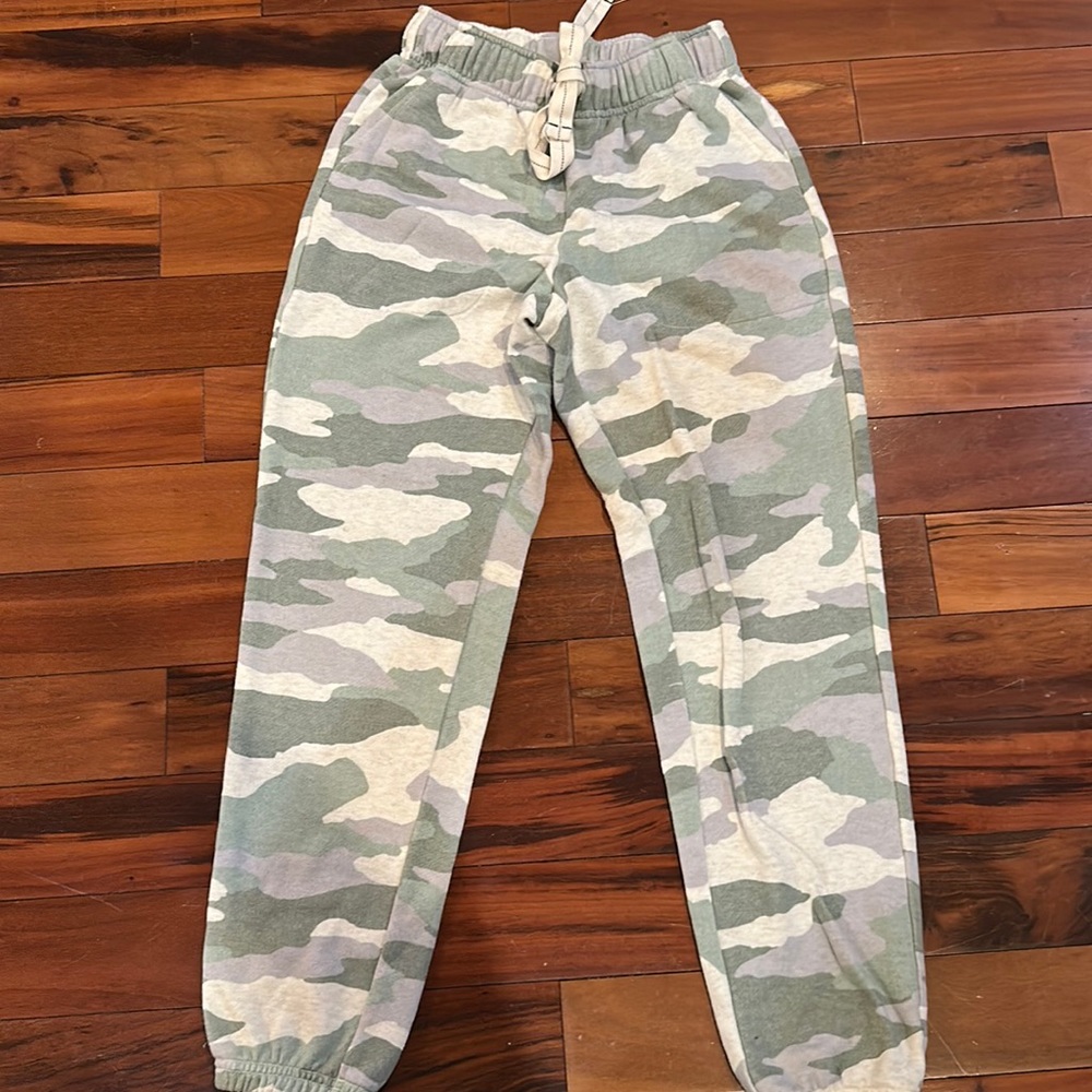 Aerie Jogger Sweatpants Camo